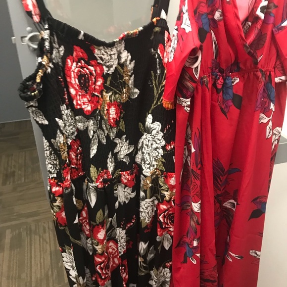 One piece, dresses and blouses. - Picture 3 of 3